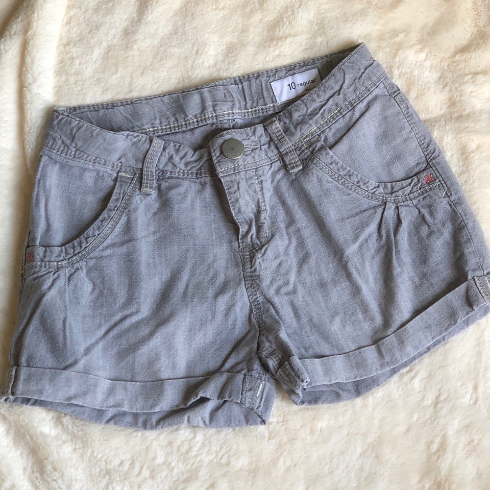 GAP Kids Grey distressed Chambray shorts Sz 10